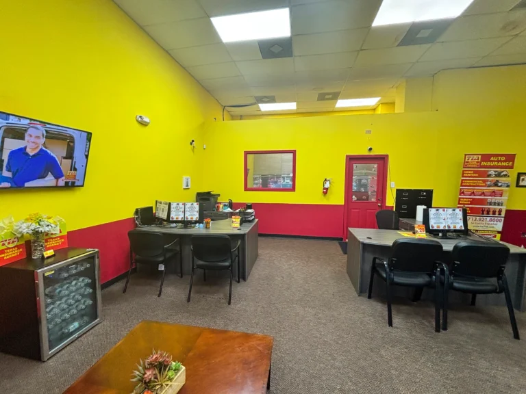 Texas Insurance Agency office #1001 in Pasadena - photo 1 of 5