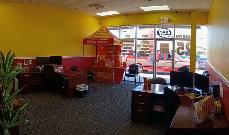 Oficina de Texas Insurance Agency #1002 in Houston - photo 2 of 5
