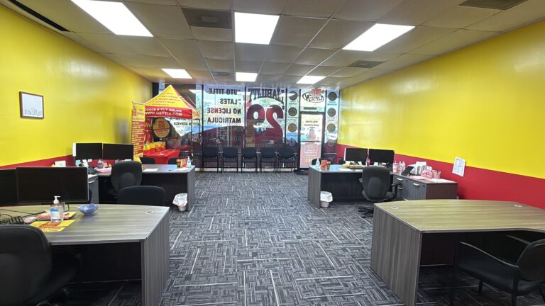 Oficina de Texas Insurance Agency #1021 in Pasadena - photo 5 of 5