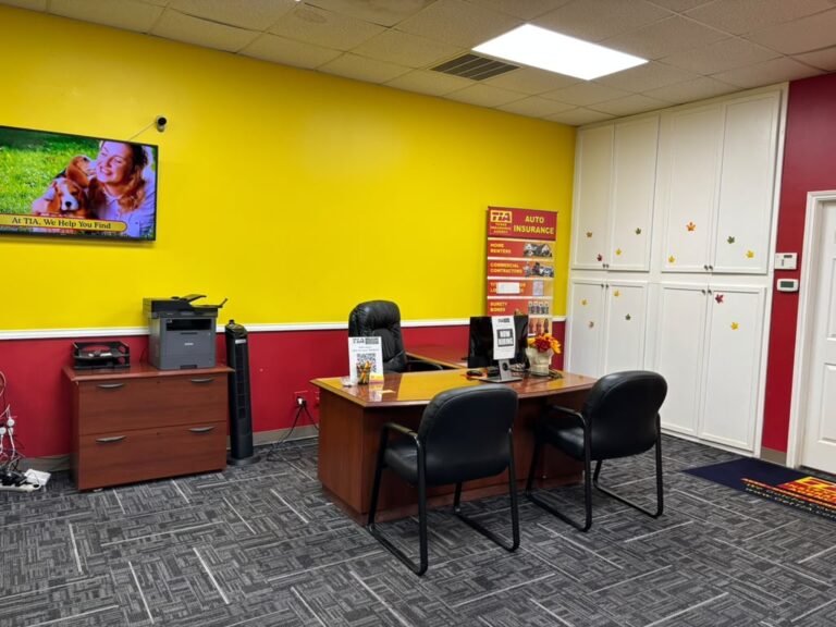 Oficina de Texas Insurance Agency #1003 in Houston - photo 4 of 6