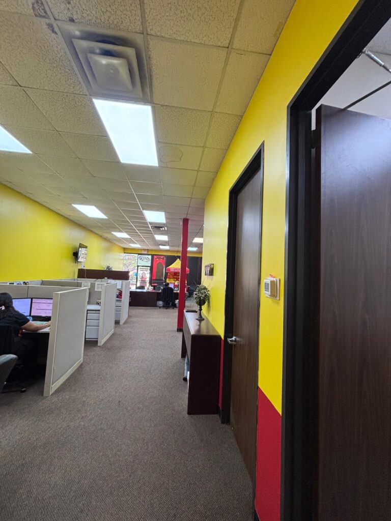 Oficina de Texas Insurance Agency #1013 in Houston - photo 6 of 8