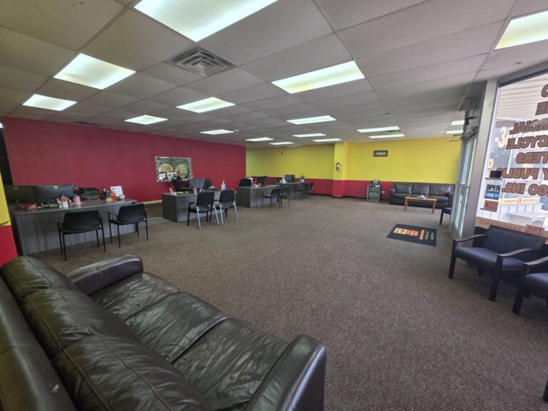Oficina de Texas Insurance Agency #1006 in Rosenberg - photo 6 of 10