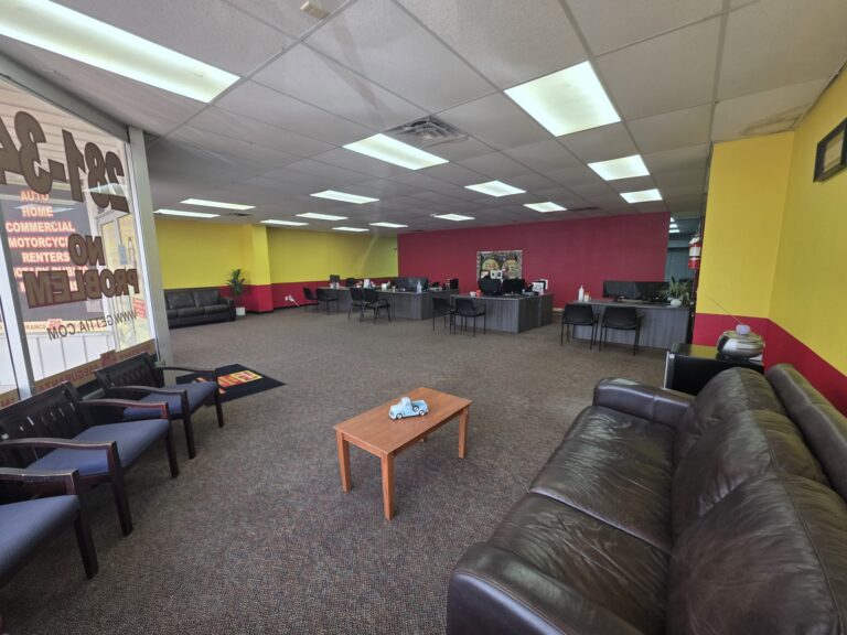Oficina de Texas Insurance Agency #1006 in Rosenberg - photo 7 of 10