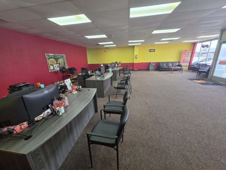 Oficina de Texas Insurance Agency #1006 in Rosenberg - photo 8 of 10