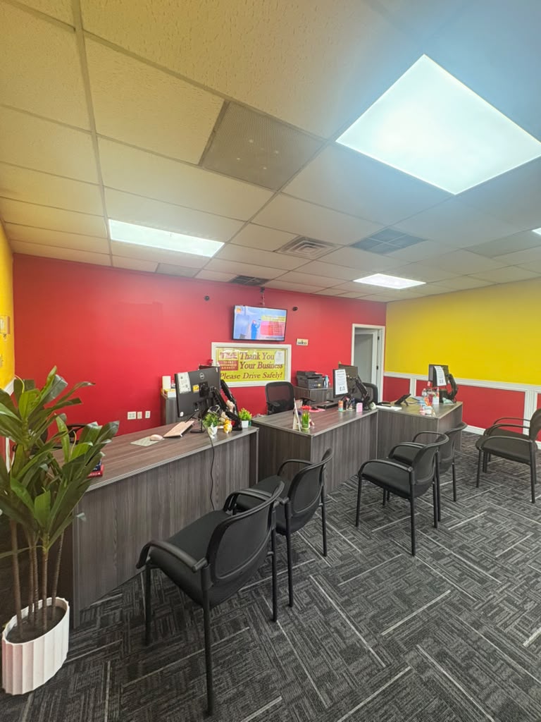 Oficina de Texas Insurance Agency #1005 in Houston - photo 6 of 7
